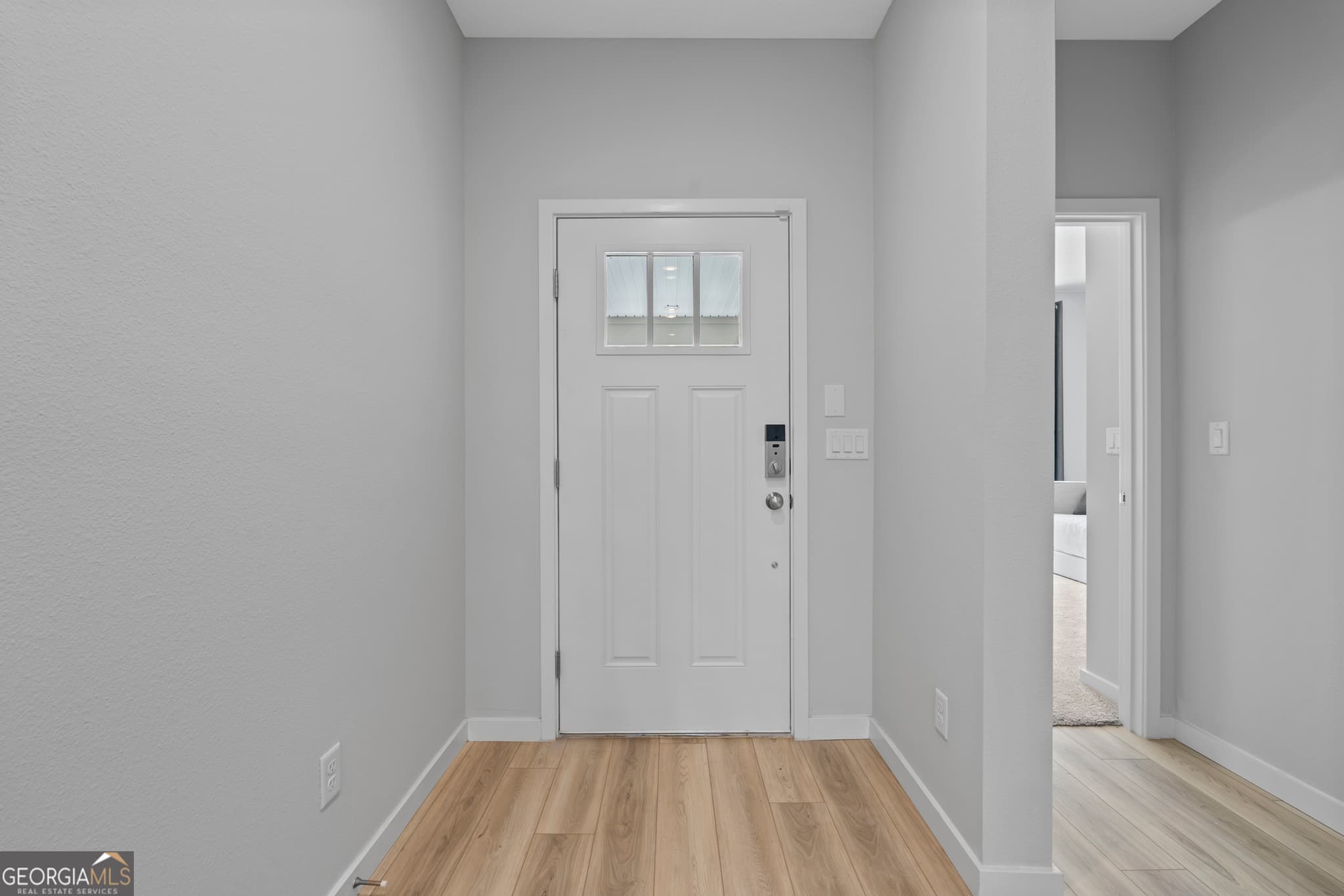 4 bedroom, 3 bathroom, 2,055 sq ft single family residence for sale at 387 Shoreline Drive, Kingsland, GA 31548 — photo 10