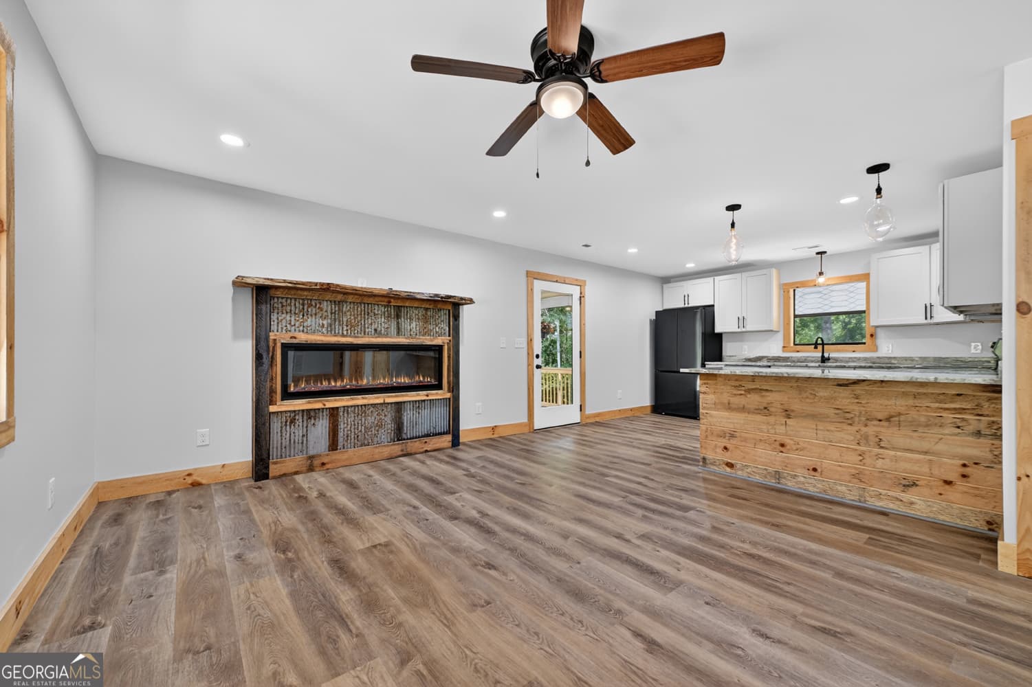 3 bedroom, 2 bathroom, 1,904 sq ft single family residence for sale at 569 Number 20 Mine Road, Mccaysville, GA 30555 — photo 10
