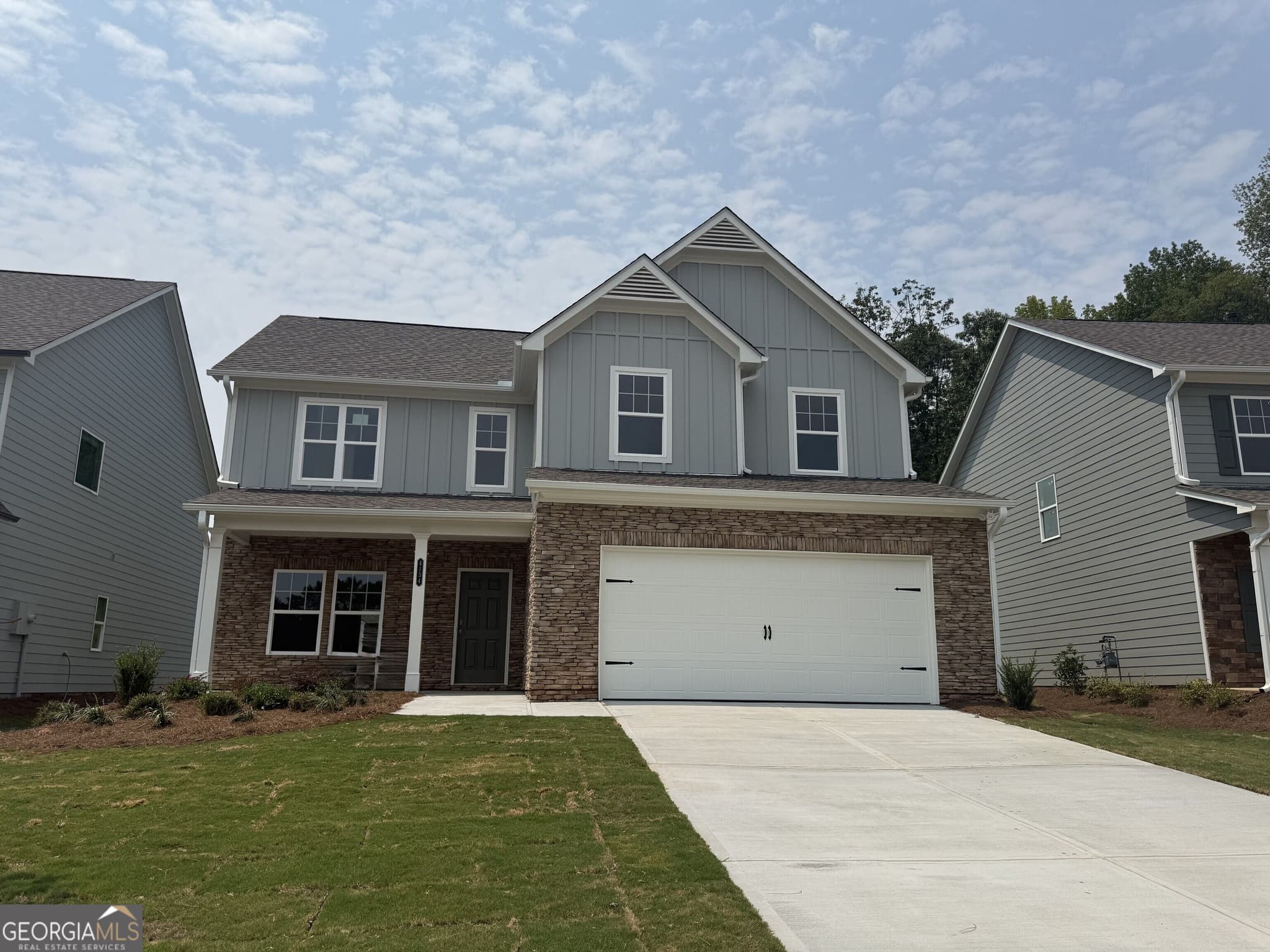 4 bedroom, 2.5 bathroom, 2,024 sq ft single family residence sold at 4134 Eberly Way 127, Flowery Branch, GA 30542