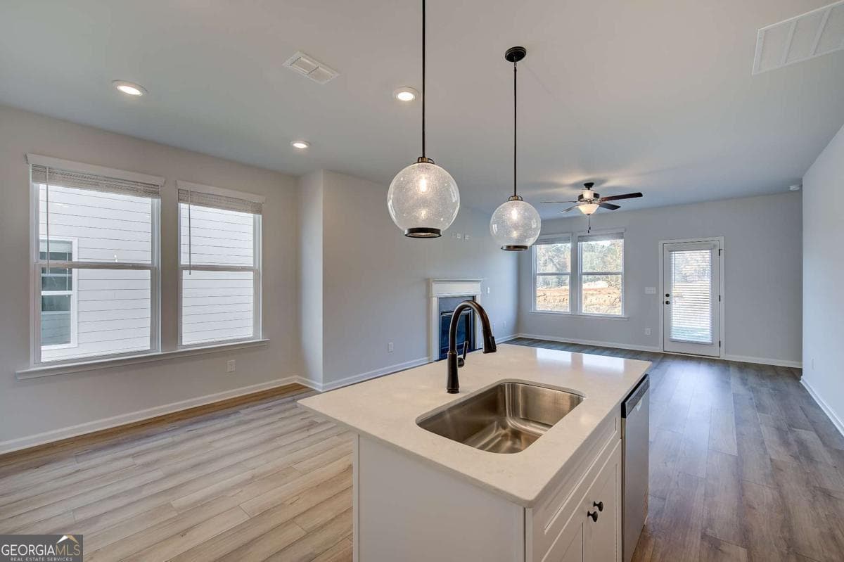 4 bedroom, 3.5 bathroom, 2,163 sq ft single family residence for sale at 332 Bedford Trace, Conyers, GA 30094 — photo 10