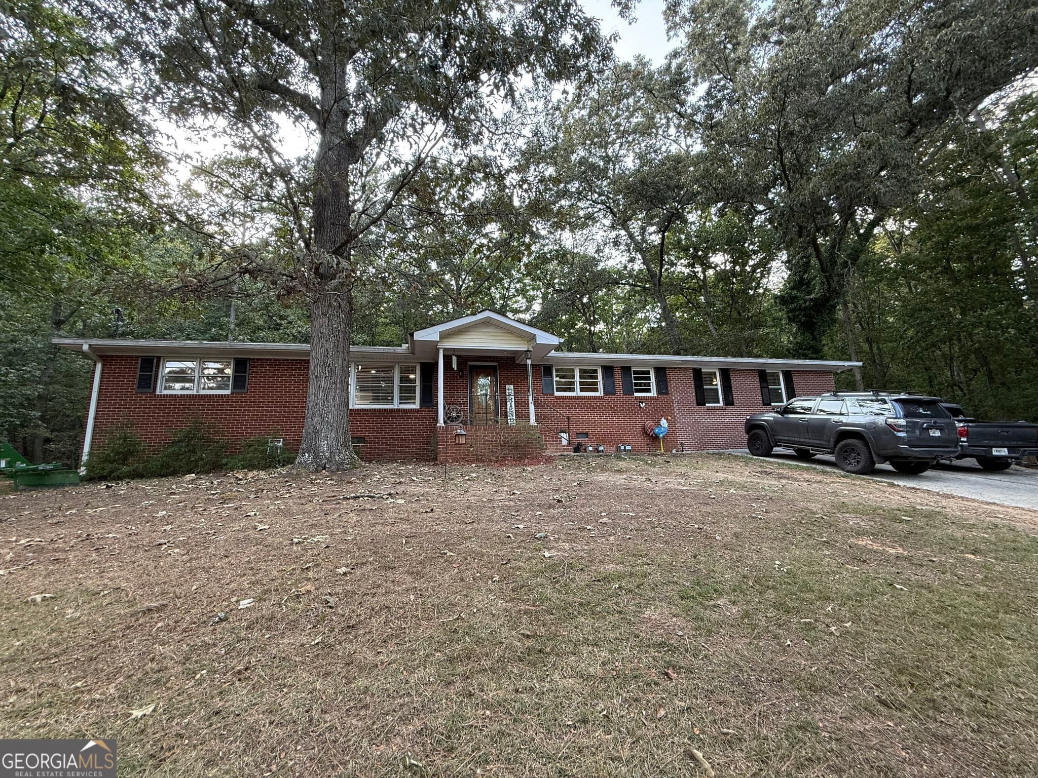 4 bedroom, 4 bathroom, 2,000 sq ft single family residence for sale at 428 Blackberry Lane, Lindale, GA 30147