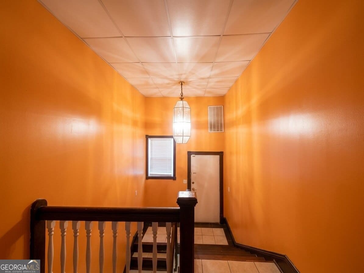 7 bedroom, 10.5 bathroom, 6,184 sq ft single family residence for sale at 209 E Hagen Street 4, Dalton, GA 30721 — photo 7