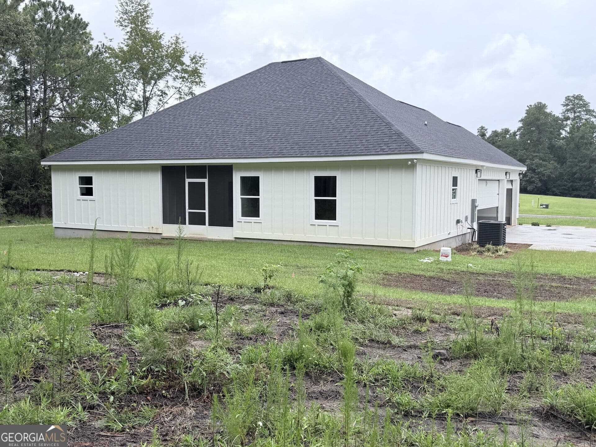4 bedroom, 2 bathroom single family residence for sale at 462 Woodridge Lane, Cairo, GA 39827 — photo 4