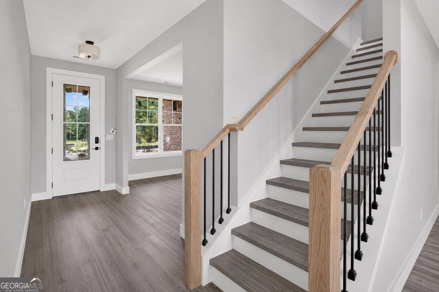 4 bedroom, 3.5 bathroom, 2,817 sq ft single family residence for sale at 5091 Tower View Trail 35G, Snellville, GA 30039 — photo 3