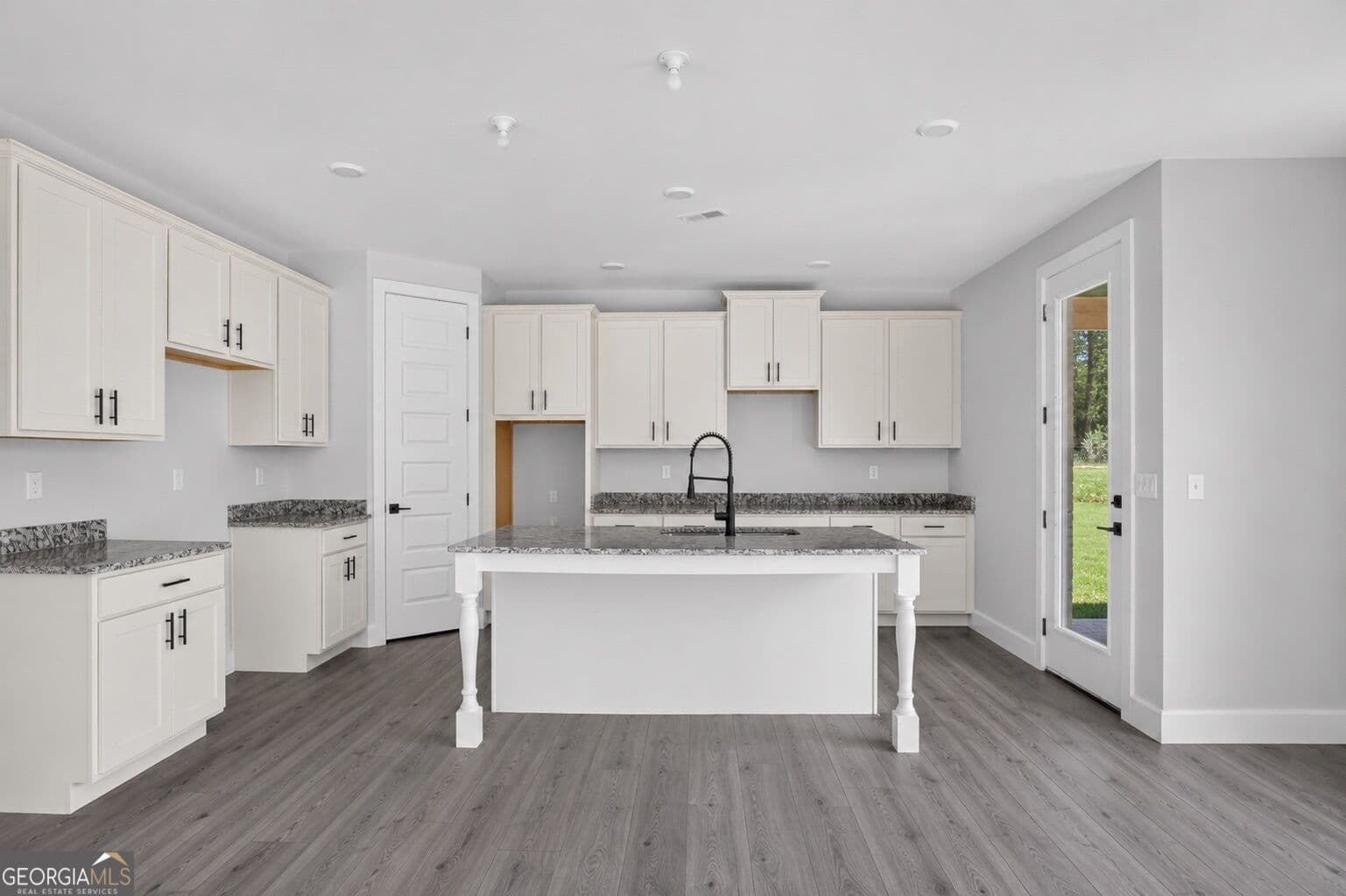 4 bedroom, 3.5 bathroom, 2,817 sq ft single family residence for sale at 5091 Tower View Trail 35G, Snellville, GA 30039 — photo 5