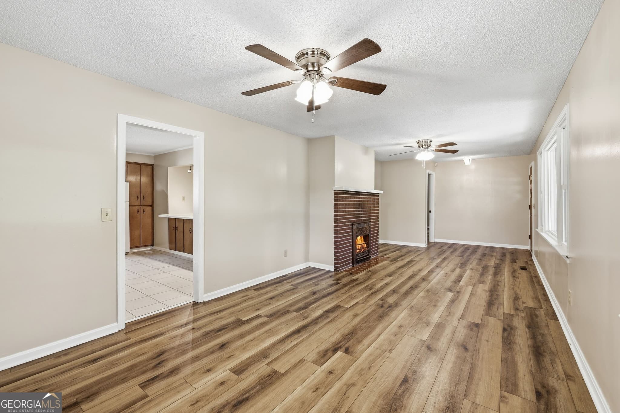 4 bedroom, 2 bathroom, 1,935 sq ft single family residence for sale at 6344 Mize Road, Toccoa, GA 30577 — photo 6