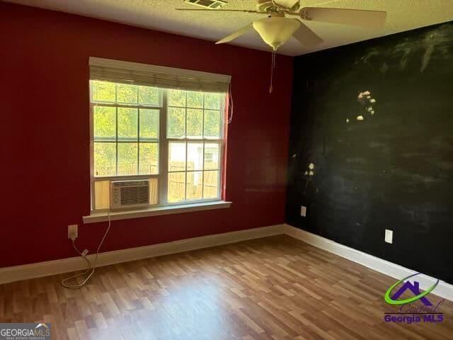 4 bedroom, 2 bathroom, 1,751 sq ft single family residence for sale at 201 Boulder Creek Road, Kathleen, GA 31047 — photo 5