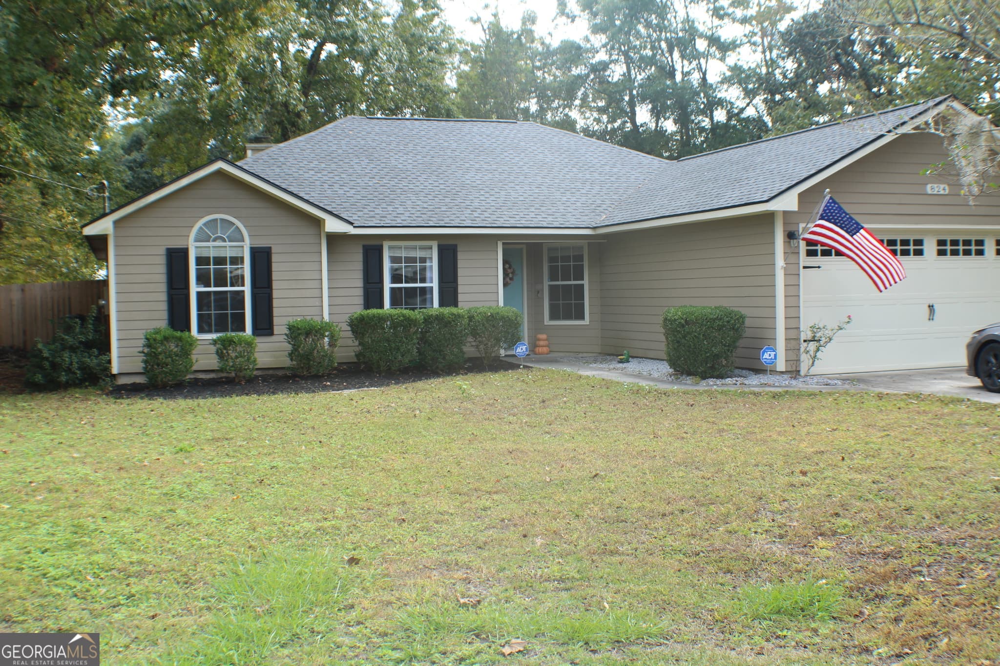 824 E Hilton Avenue, Kingsland, GA 31548 — most recent listing photo