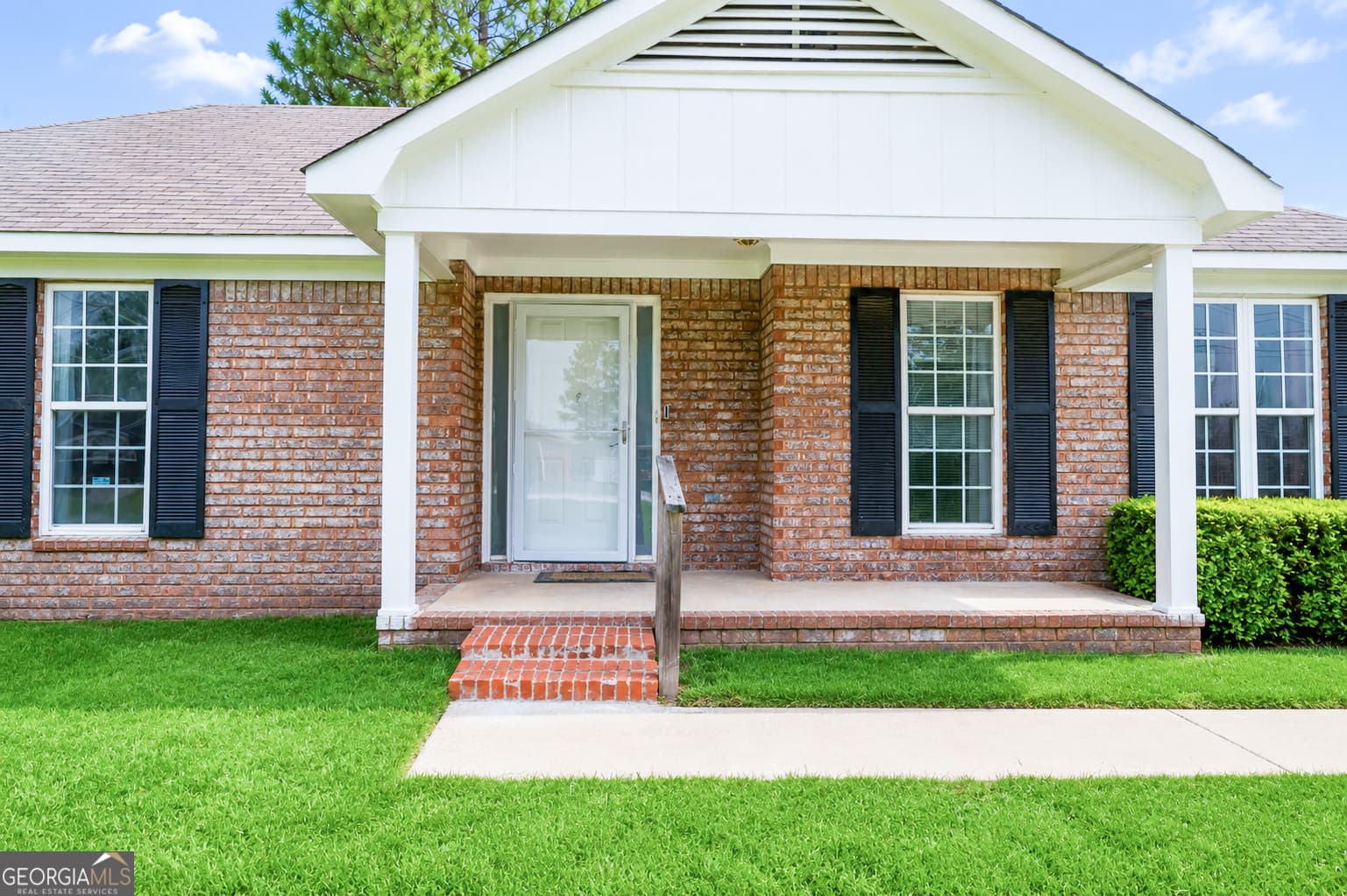 3 bedroom, 2 bathroom, 1,322 sq ft single family residence sold at 1419 Brookstone Road, Hephzibah, GA 30815