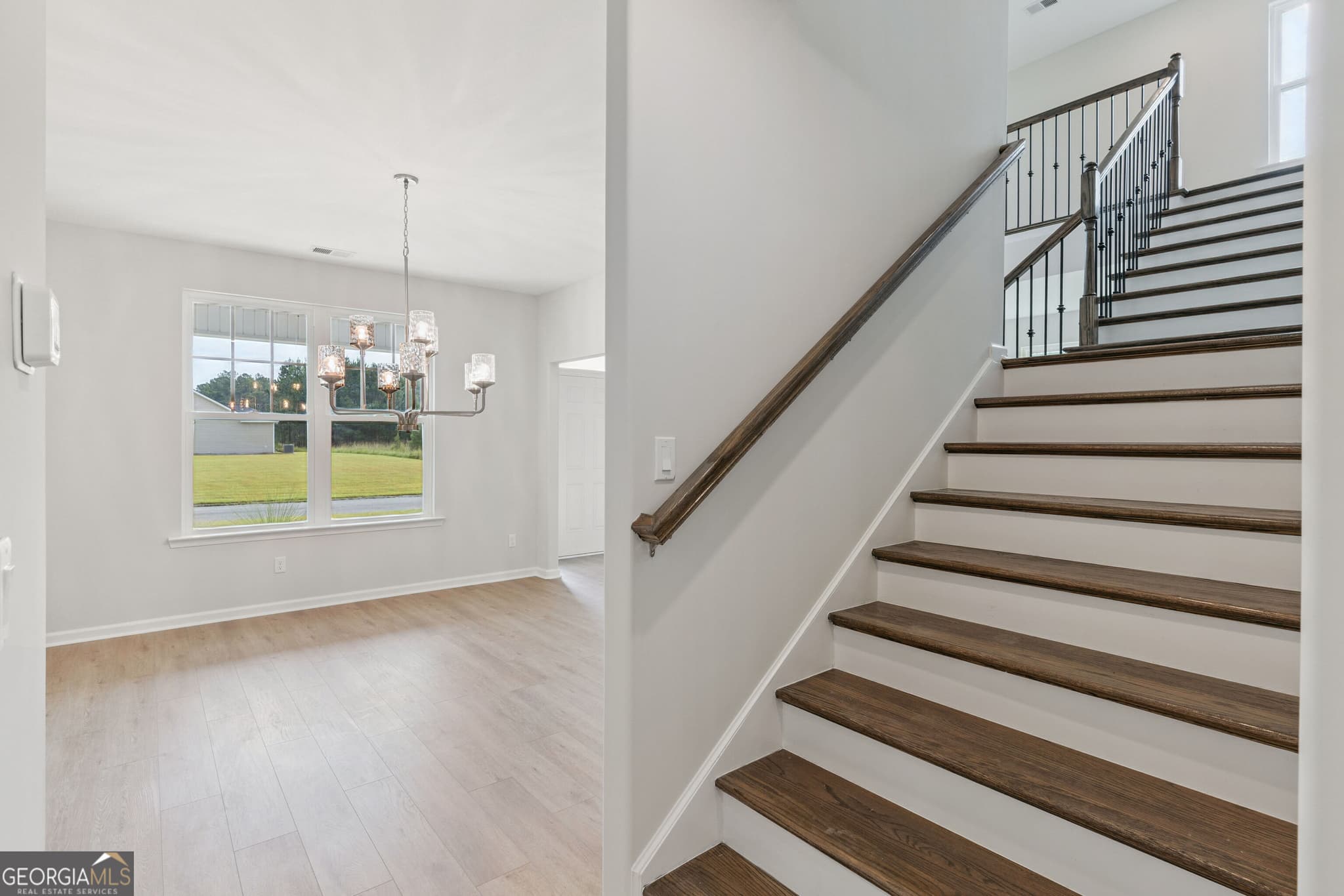 5 bedroom, 3.5 bathroom, 4,168 sq ft single family residence for sale at 401 Yardarm Lane, Kingsland, GA 31548 — photo 8
