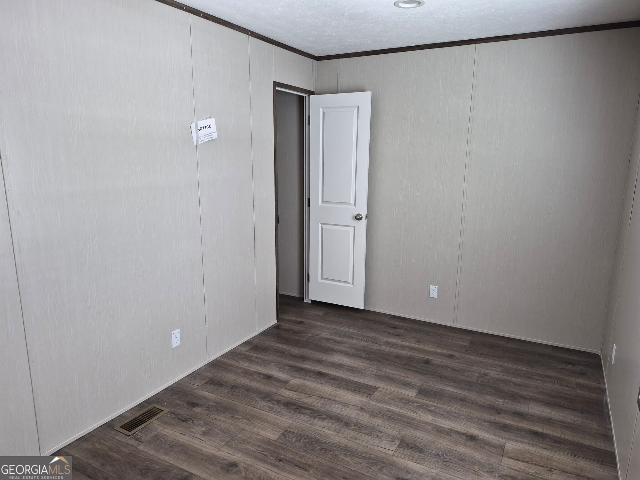 3 bedroom, 2 bathroom single family residence for rent at 61 Poole Circle 61, Ellenwood, GA 30294 for $1,395 a month — photo 6