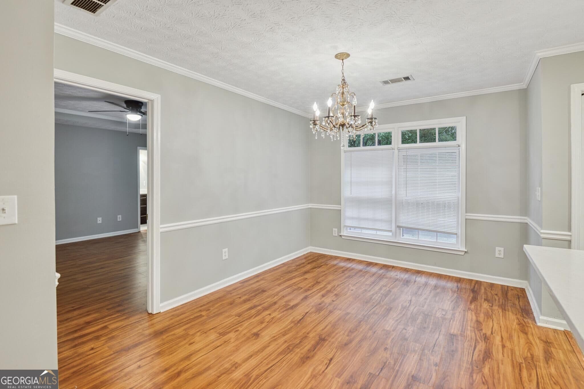 3 bedroom, 2 bathroom, 1,450 sq ft single family residence for sale at 2880 Highpoint Road, Snellville, GA 30078 — photo 8