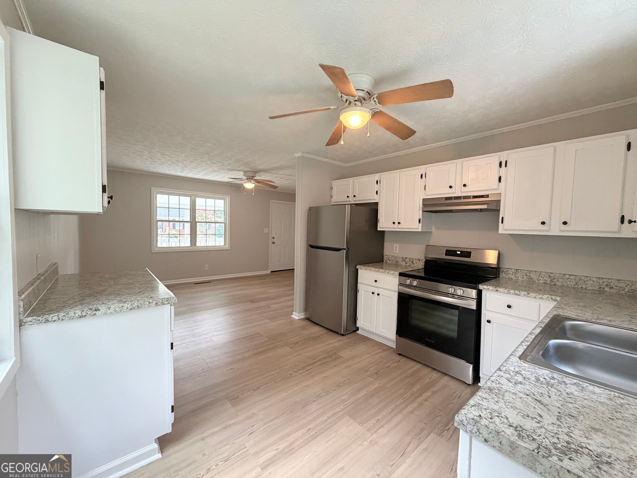 4 bedroom, 2 bathroom, 1,440 sq ft single family residence for sale at 1282 Kesler Road, Winder, GA 30680 — photo 6