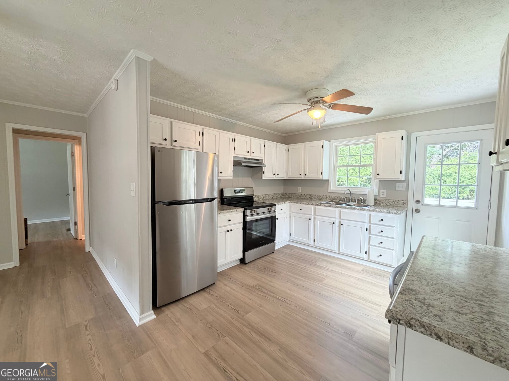 4 bedroom, 2 bathroom, 1,440 sq ft single family residence for sale at 1282 Kesler Road, Winder, GA 30680 — photo 3