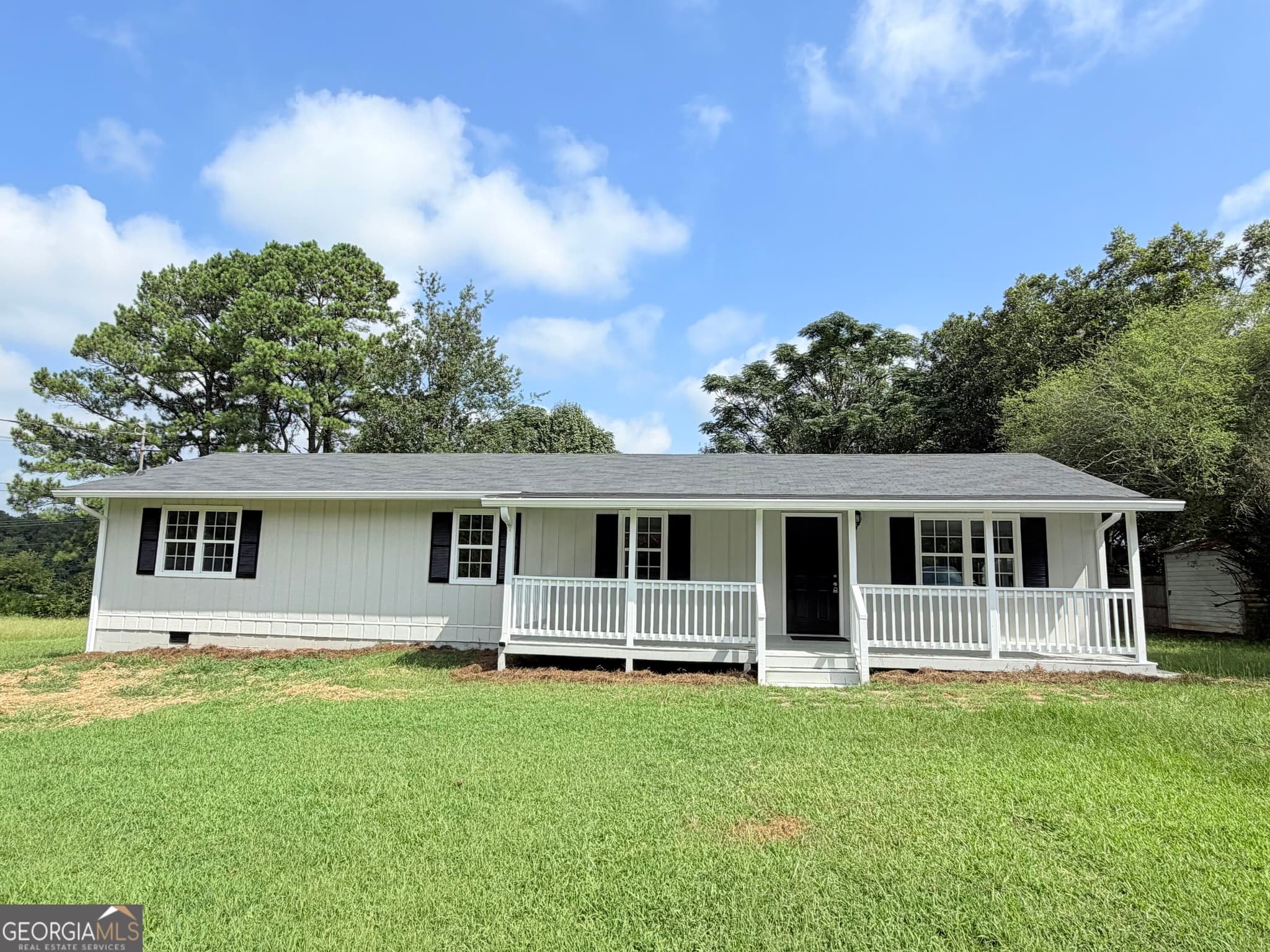 4 bedroom, 2 bathroom, 1,440 sq ft single family residence for sale at 1282 Kesler Road, Winder, GA 30680 — photo 1 of 28