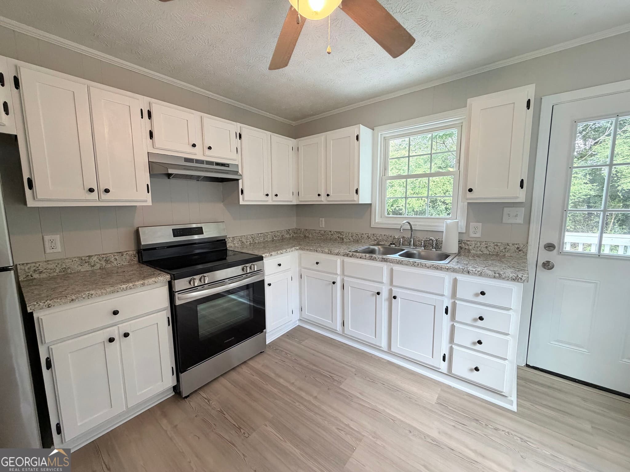4 bedroom, 2 bathroom, 1,440 sq ft single family residence for sale at 1282 Kesler Road, Winder, GA 30680 — photo 5