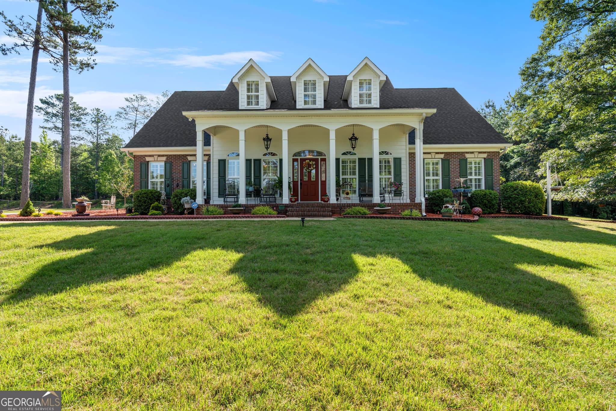 4 bedroom, 4 bathroom, 3,466 sq ft single family residence for sale at 506 Riverside Drive, Lagrange, GA 30240