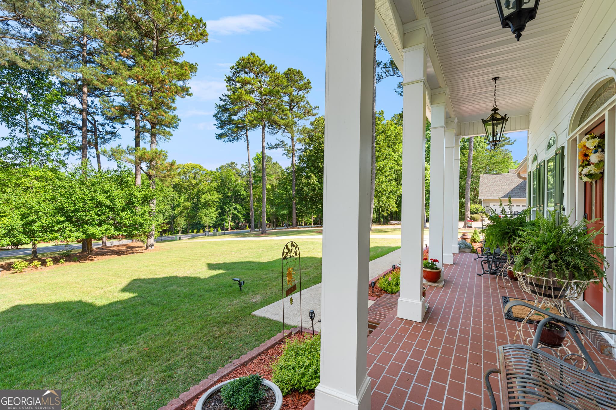 4 bedroom, 4 bathroom, 3,466 sq ft single family residence for sale at 506 Riverside Drive, Lagrange, GA 30240 — photo 4