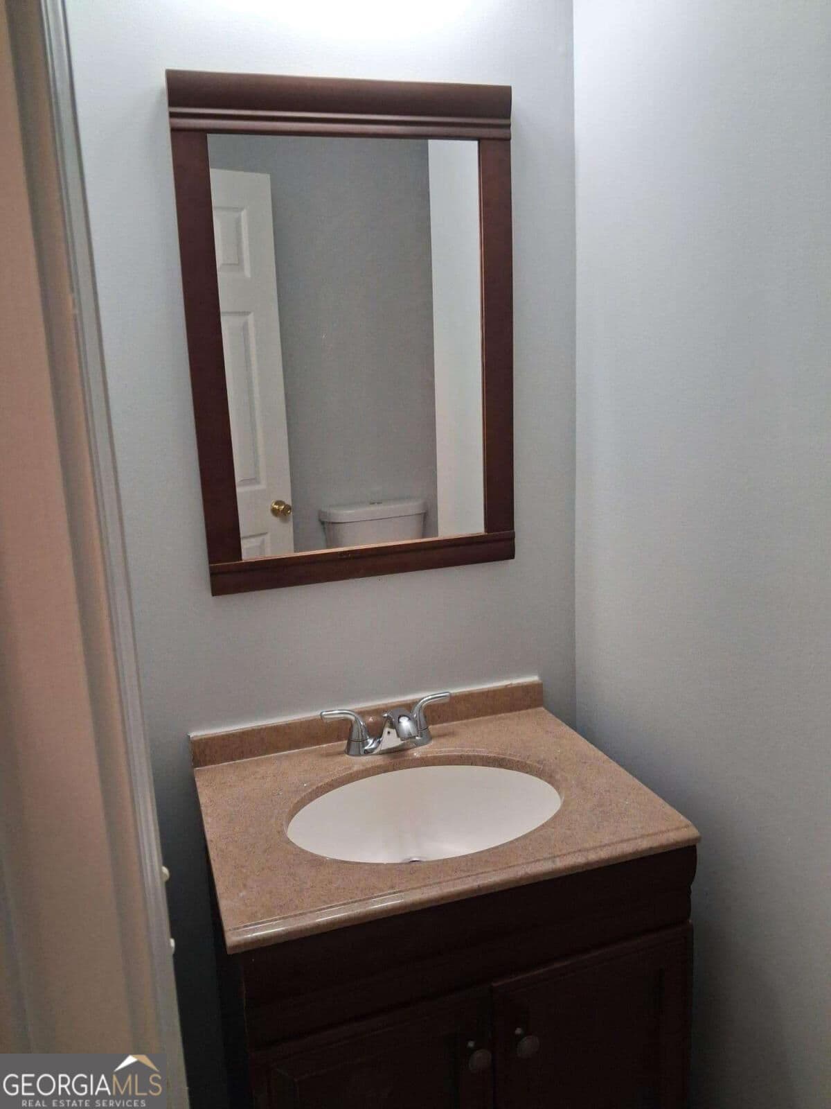 4 bedroom, 2 bathroom, 1,600 sq ft single family residence for rent at 134 SE Revere turn Trail, Fairburn, GA 30213 for $2,200 a month — photo 6