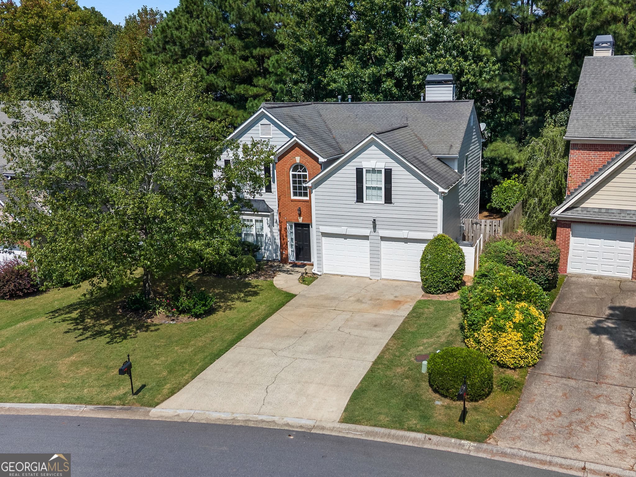 4 bedroom, 2.5 bathroom, 2,468 sq ft single family residence for sale at 1833 Chasewood Park Drive, Marietta, GA 30066 — photo 7