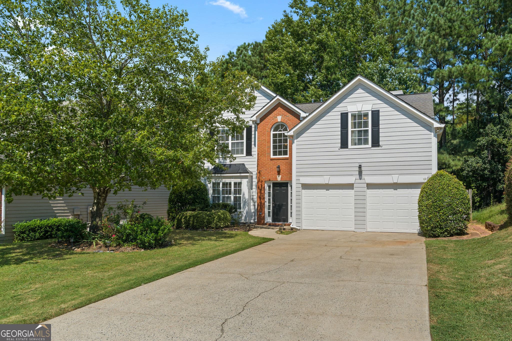4 bedroom, 2.5 bathroom, 2,468 sq ft single family residence for sale at 1833 Chasewood Park Drive, Marietta, GA 30066 — photo 8