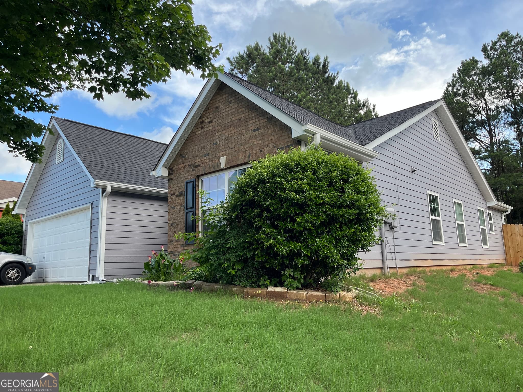 3 bedroom, 2 bathroom, 1,488 sq ft single family residence for sale at 272 Augusta Woods Drive, Villa Rica, GA 30180 — photo 2