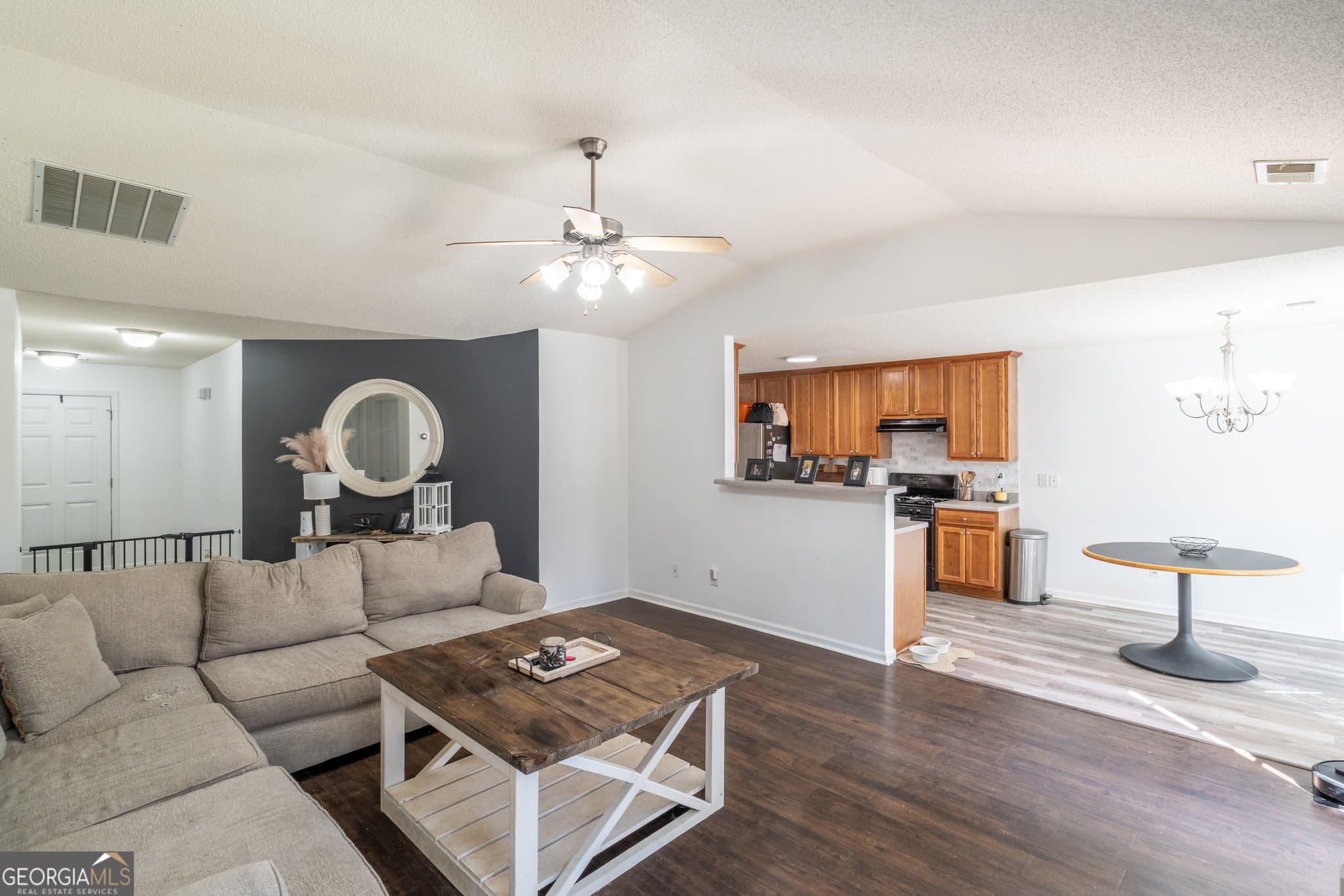 3 bedroom, 2 bathroom, 1,488 sq ft single family residence for sale at 272 Augusta Woods Drive, Villa Rica, GA 30180 — photo 10