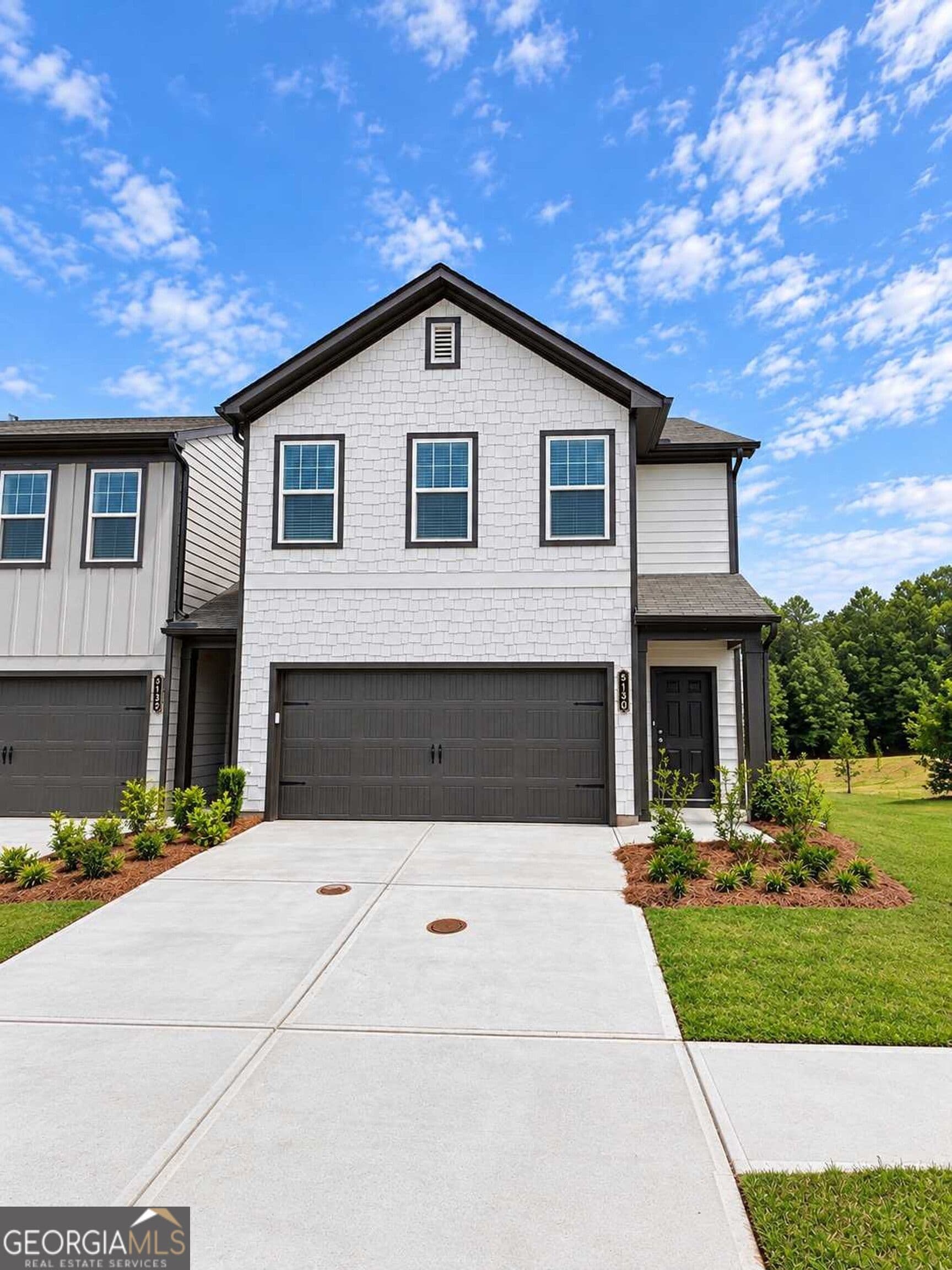 3 bedroom, 2.5 bathroom, 1,801 sq ft townhouse for sale at 5130 Arista Drive, Douglasville, GA 30135 — photo 1 of 31