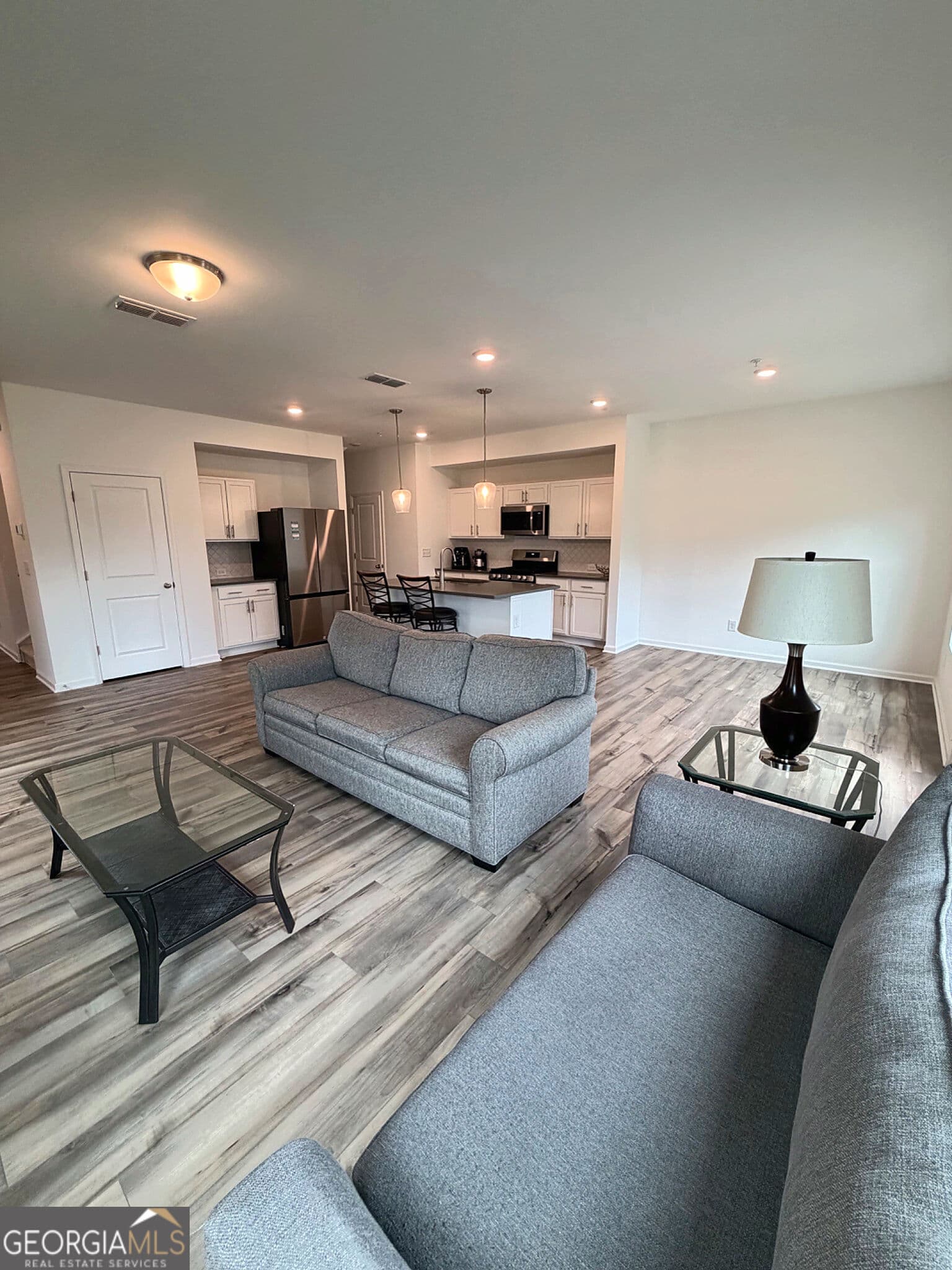 3 bedroom, 2.5 bathroom, 1,801 sq ft townhouse for sale at 5130 Arista Drive, Douglasville, GA 30135 — photo 4
