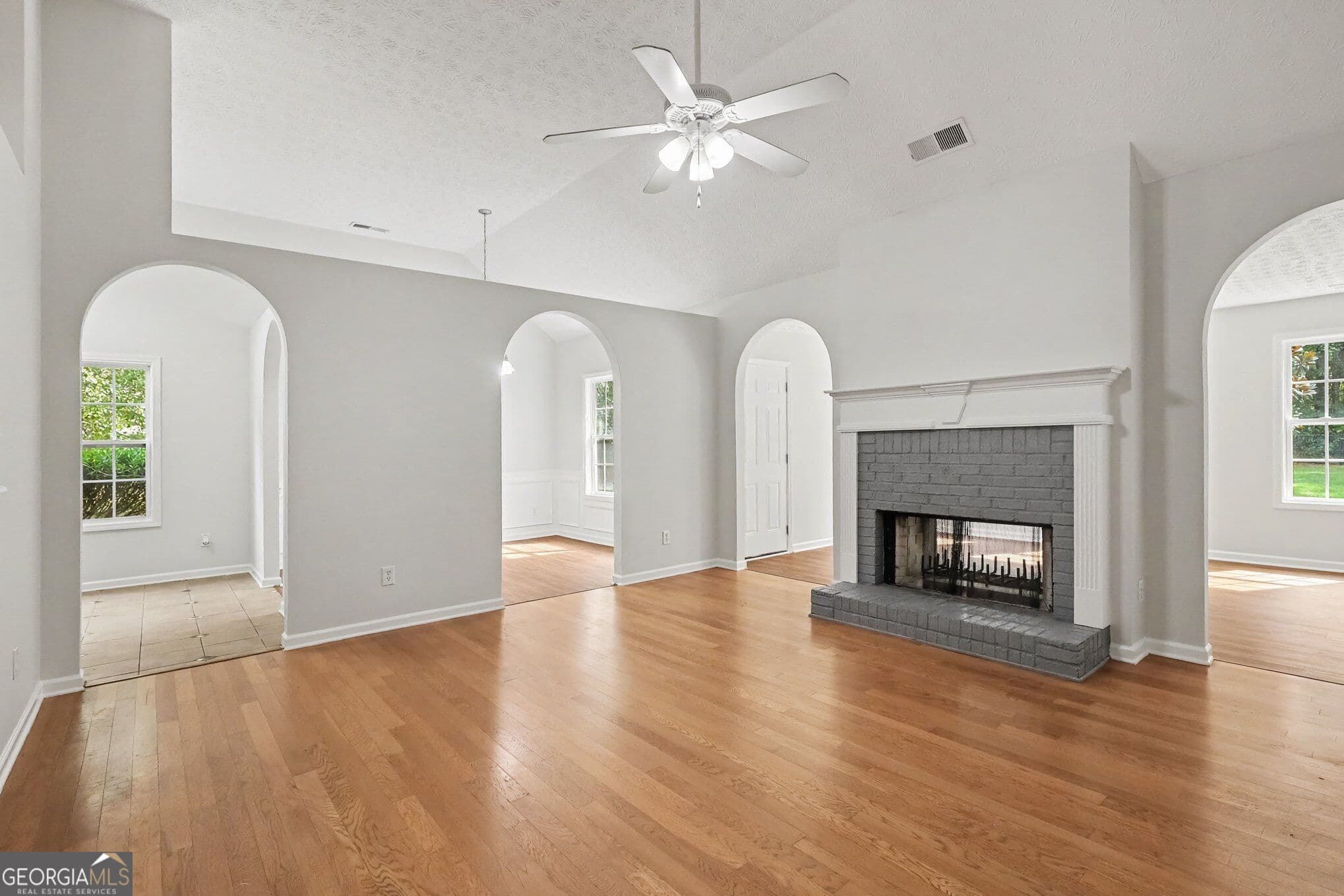 3 bedroom, 2 bathroom, 1,803 sq ft single family residence for sale at 2105 Raegan Court, Monroe, GA 30655 — photo 6