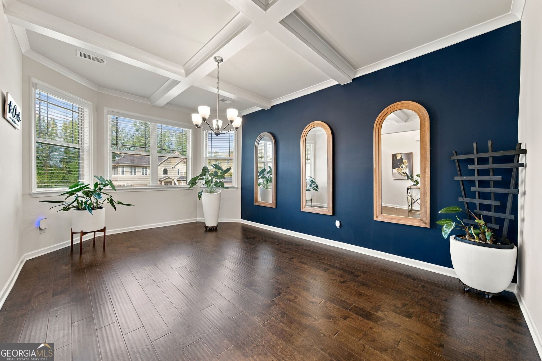 4 bedroom, 3.5 bathroom, 2,996 sq ft single family residence for sale at 330 Darien Drive, Senoia, GA 30276 — photo 2