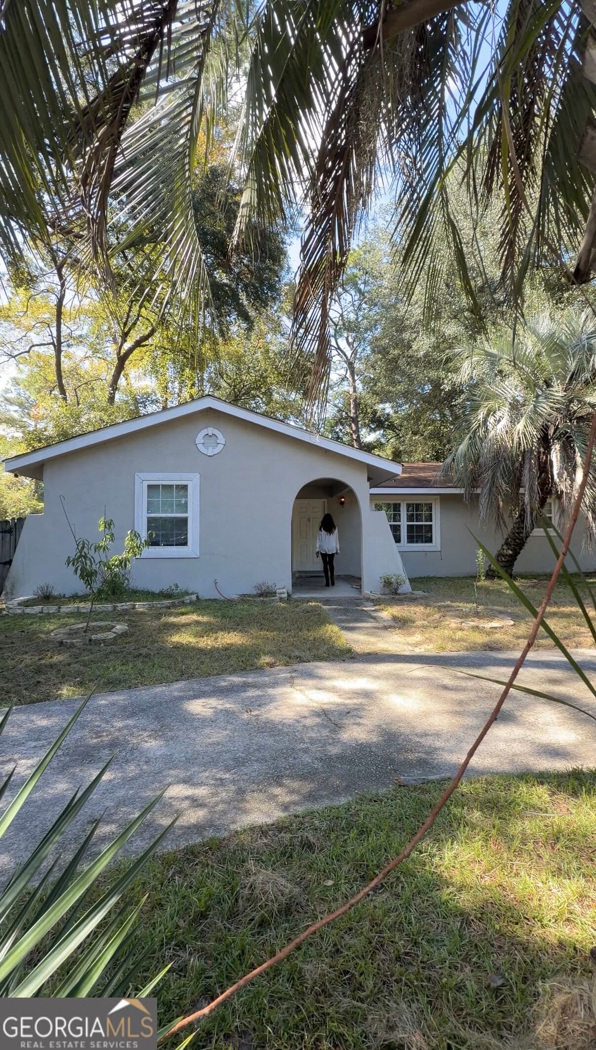 4 bedroom, 2 bathroom, 1,743 sq ft single family residence for sale at 617 Westmoreland Drive, Hinesville, GA 31313