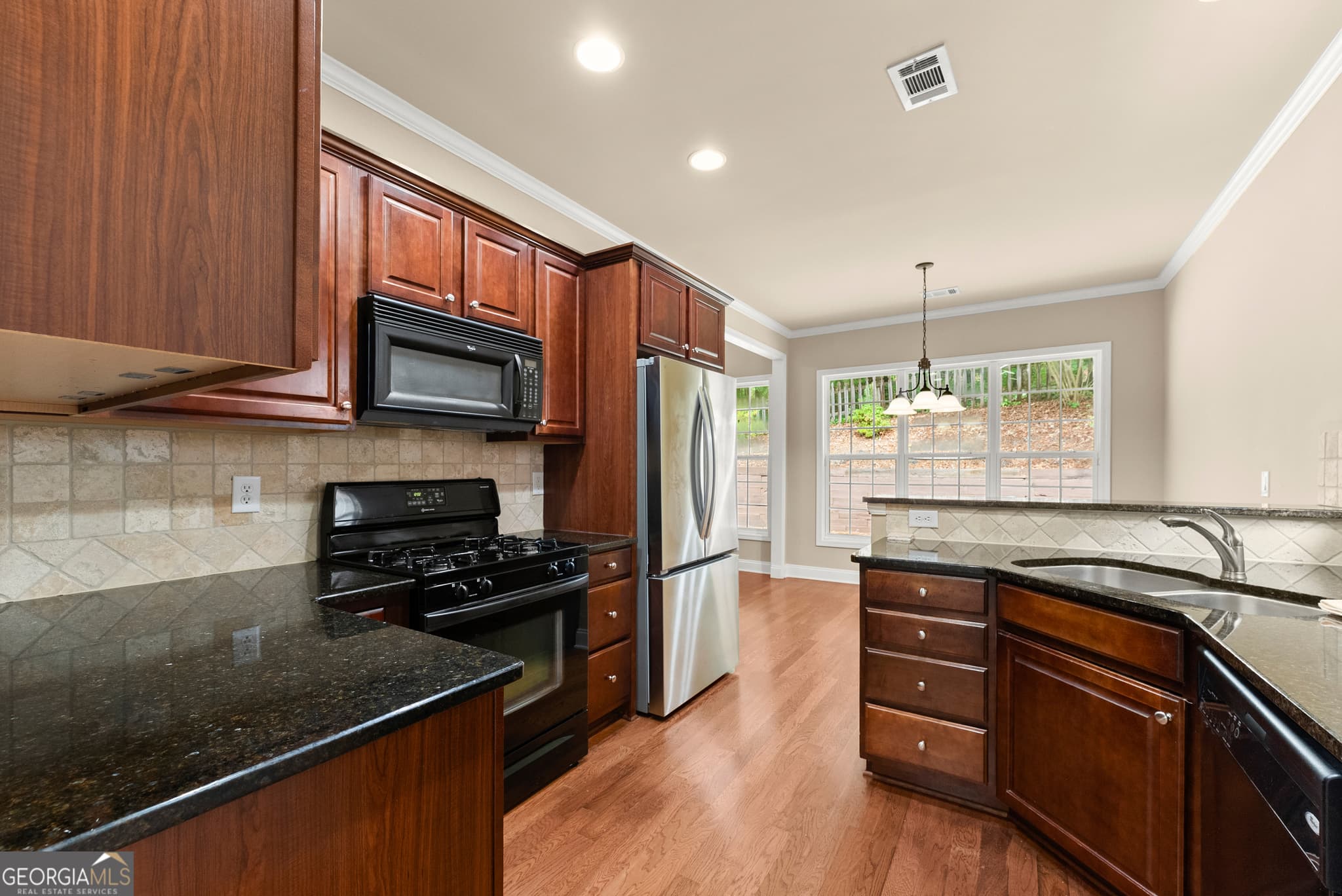 4 bedroom, 2 bathroom, 2,369 sq ft single family residence for sale at 2110 Retreat Haven Lane, Dacula, GA 30019 — photo 10