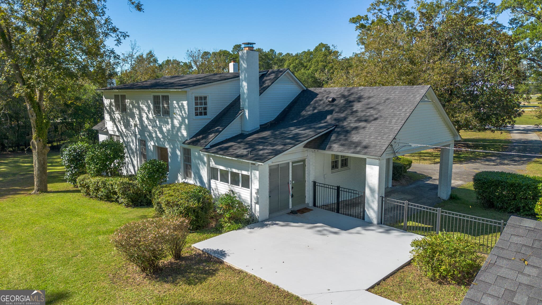 4 bedroom, 3 bathroom, 3,053 sq ft single family residence for sale at 806 N Main Street, Sylvania, GA 30467 — photo 5