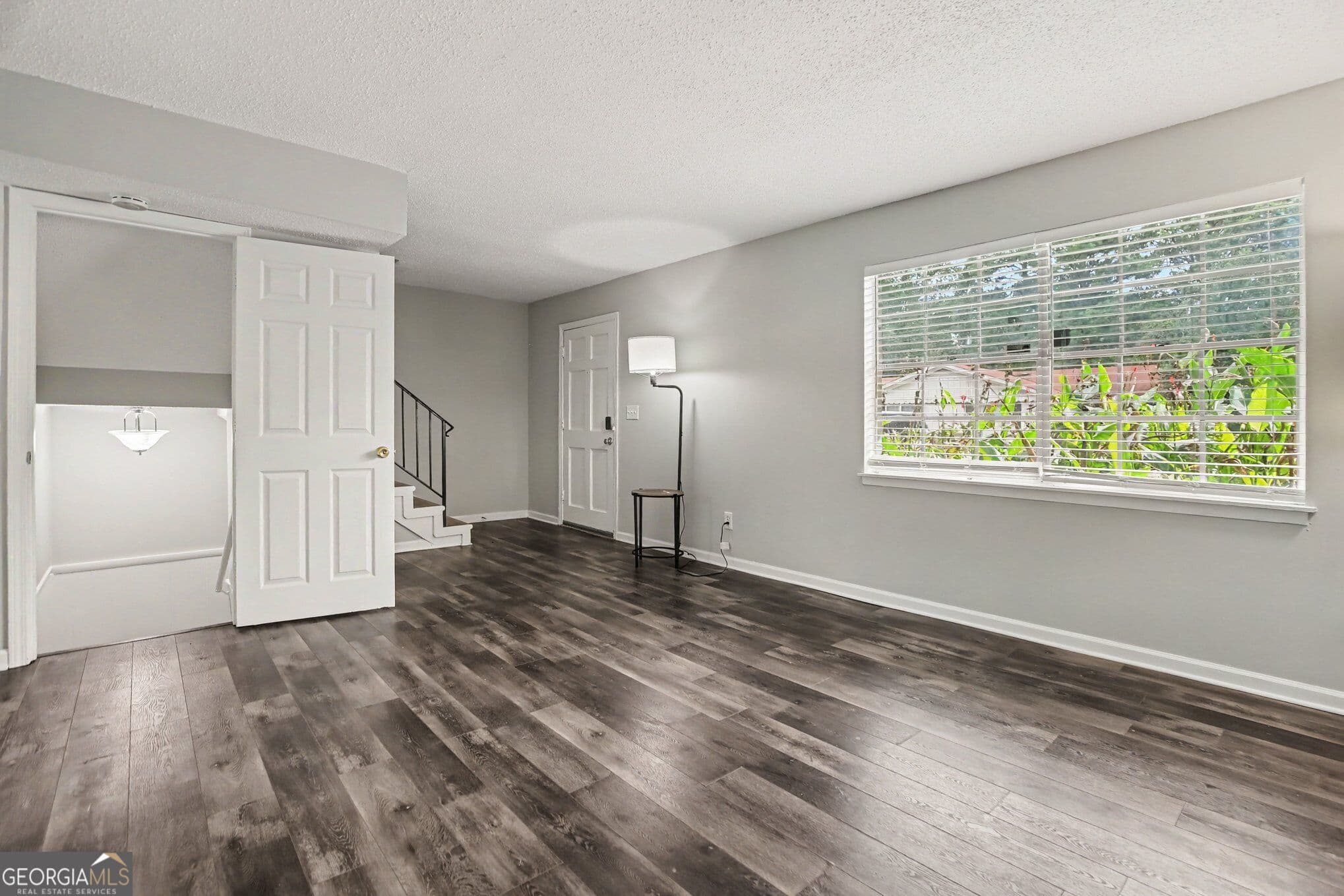 3 bedroom, 2.5 bathroom, 1,771 sq ft townhouse for sale at 4701 Flat Shoals Road 15D, Union City, GA 30291 — photo 9