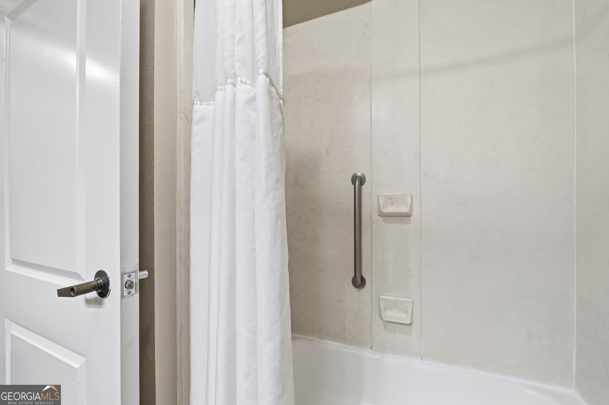 1 bedroom, 1 bathroom condominium for sale at 930 UNIT 106 Lake Oconee Parkway, Eatonton, GA 31024 — photo 6