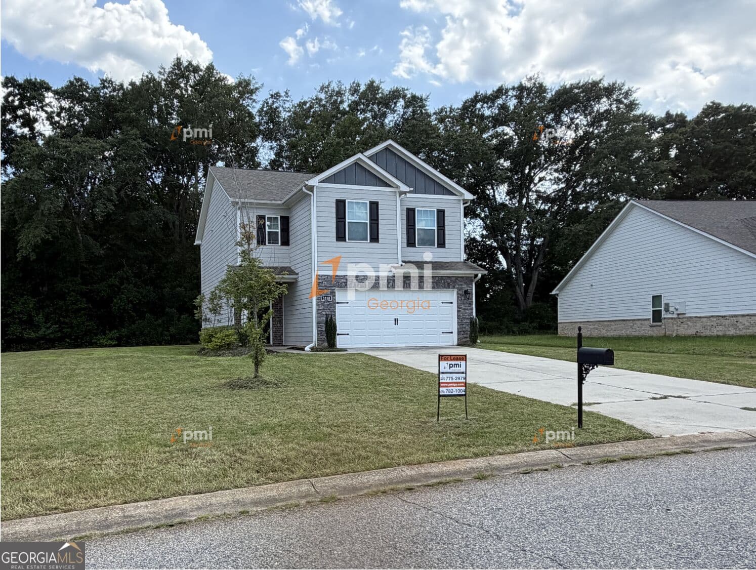 3 bedroom, 2.5 bathroom, 1,915 sq ft single family residence for rent at 3338 Bridgewood Drive, Macon, GA 31216 for $1,799 a month — photo 1 of 1