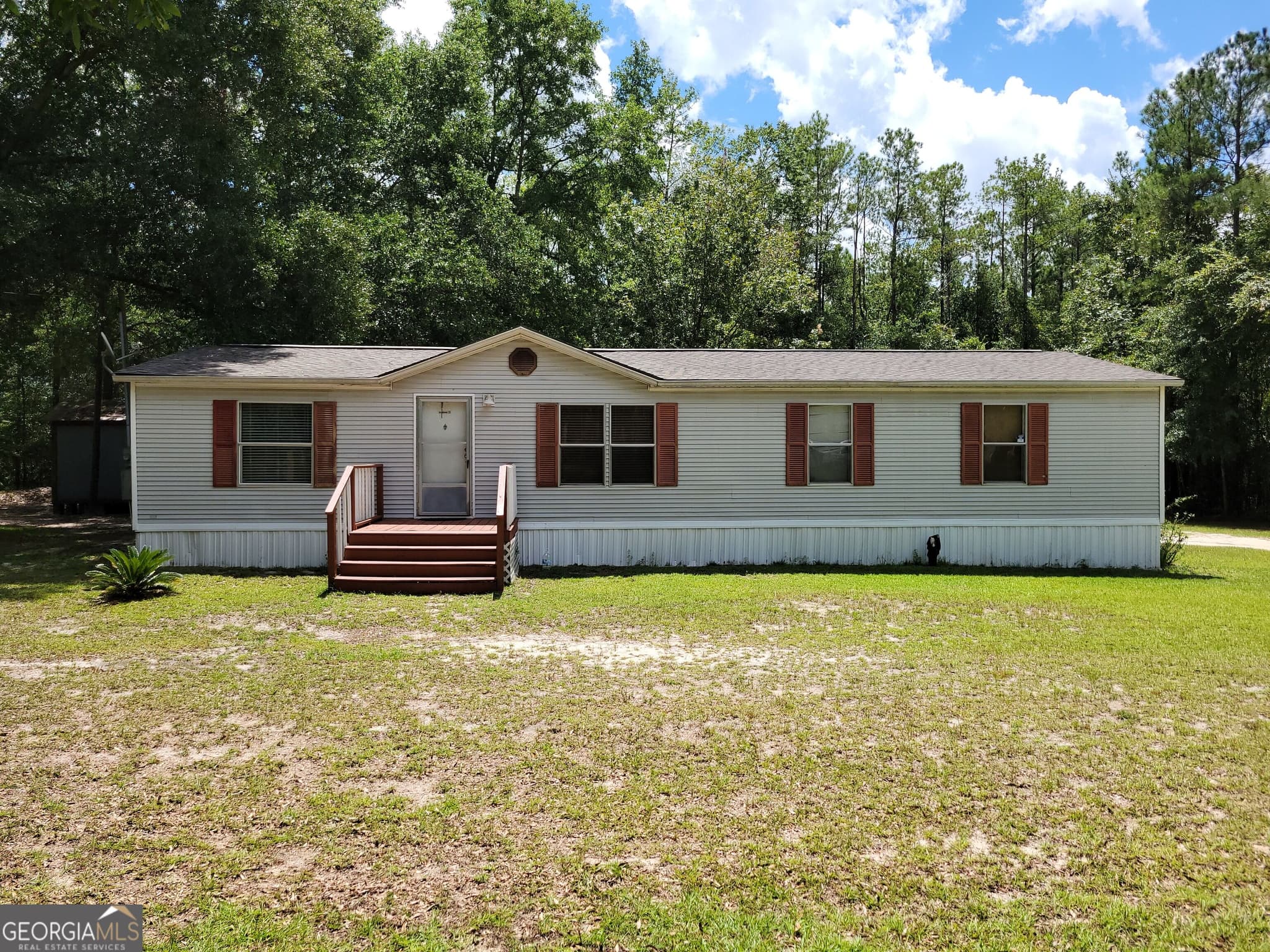 4 bedroom, 2 bathroom, 1,440 sq ft single family residence for sale at 2604 River Bend Road, Statesboro, GA 30461 — photo 2