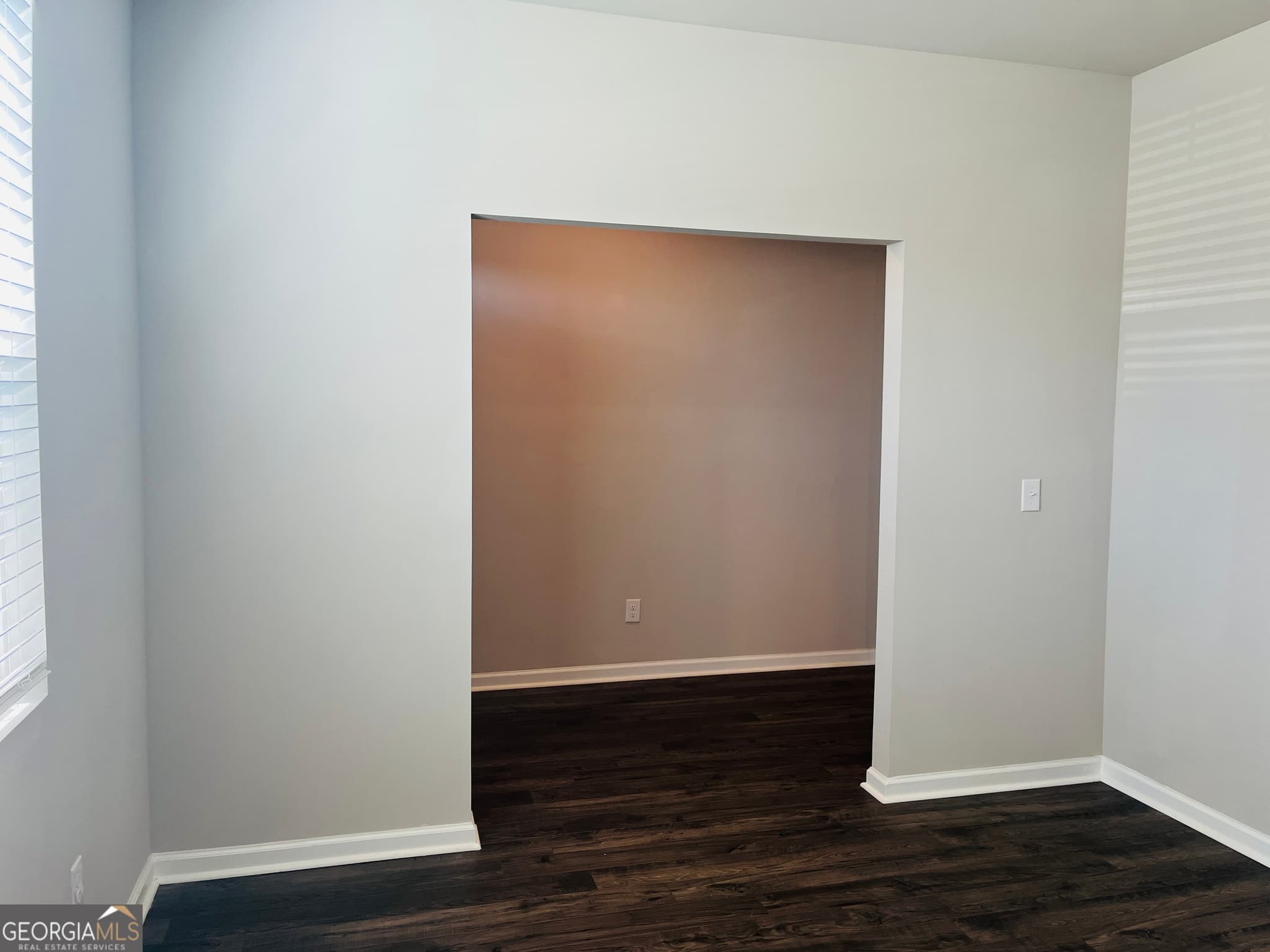 5 bedroom, 3 bathroom, 2,556 sq ft single family residence for rent at 138 Silver Birch Pass, Newnan, GA 30265 for $2,600 a month — photo 4