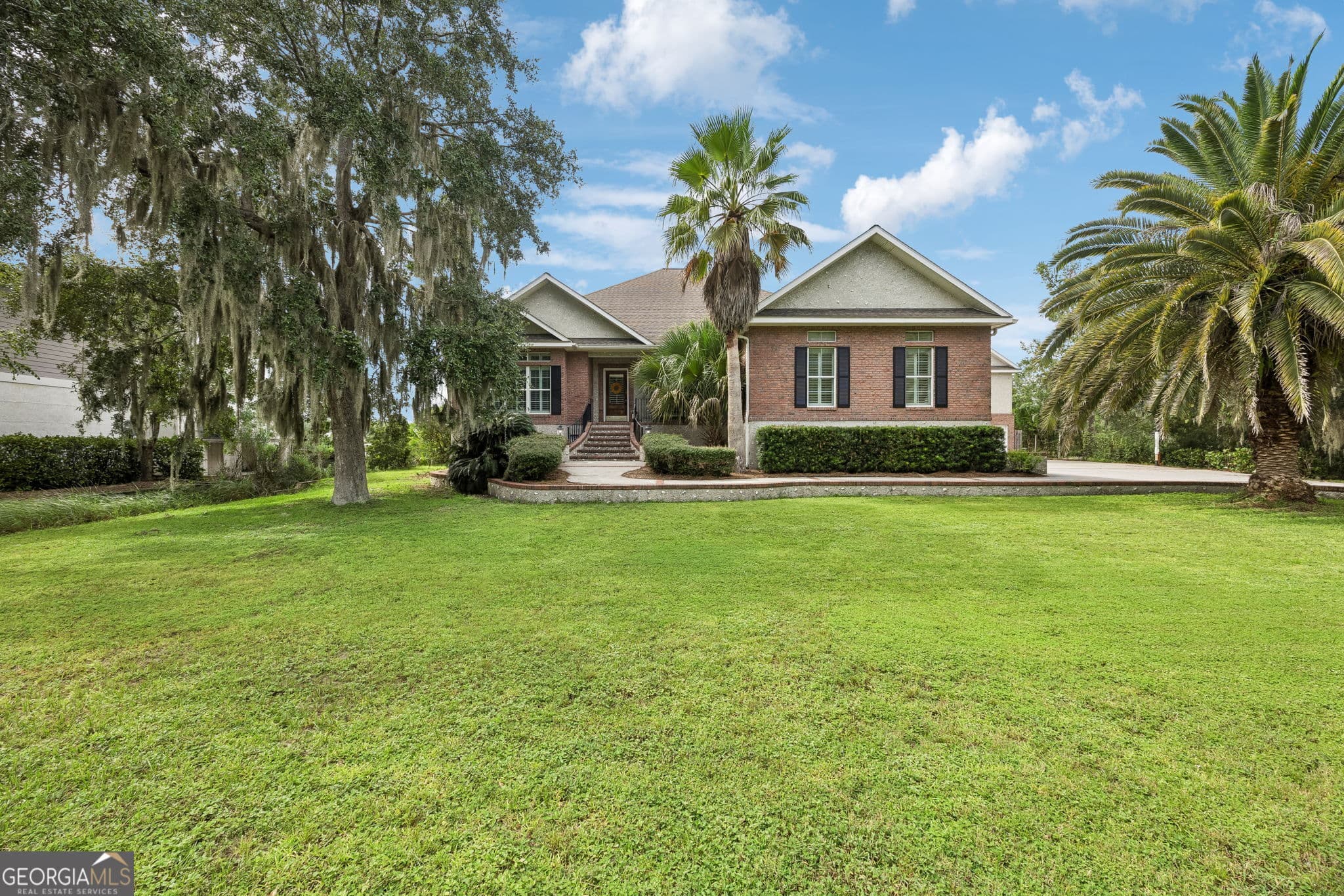 4 bedroom, 3.5 bathroom, 3,945 sq ft single family residence for sale at 915 Riverview Drive, St. Marys, GA 31558 — photo 4