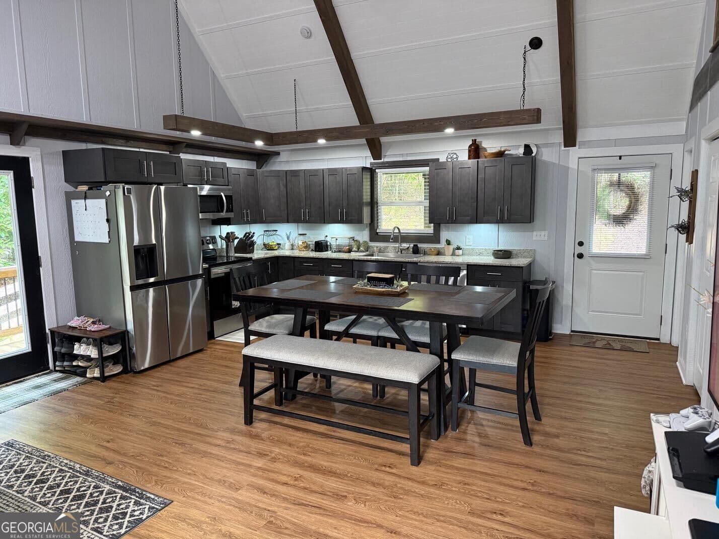 2 bedroom, 2 bathroom, 1,250 sq ft cabin,single family residence under contract at 115 Ray Drive, Young Harris, GA 30582 — photo 8