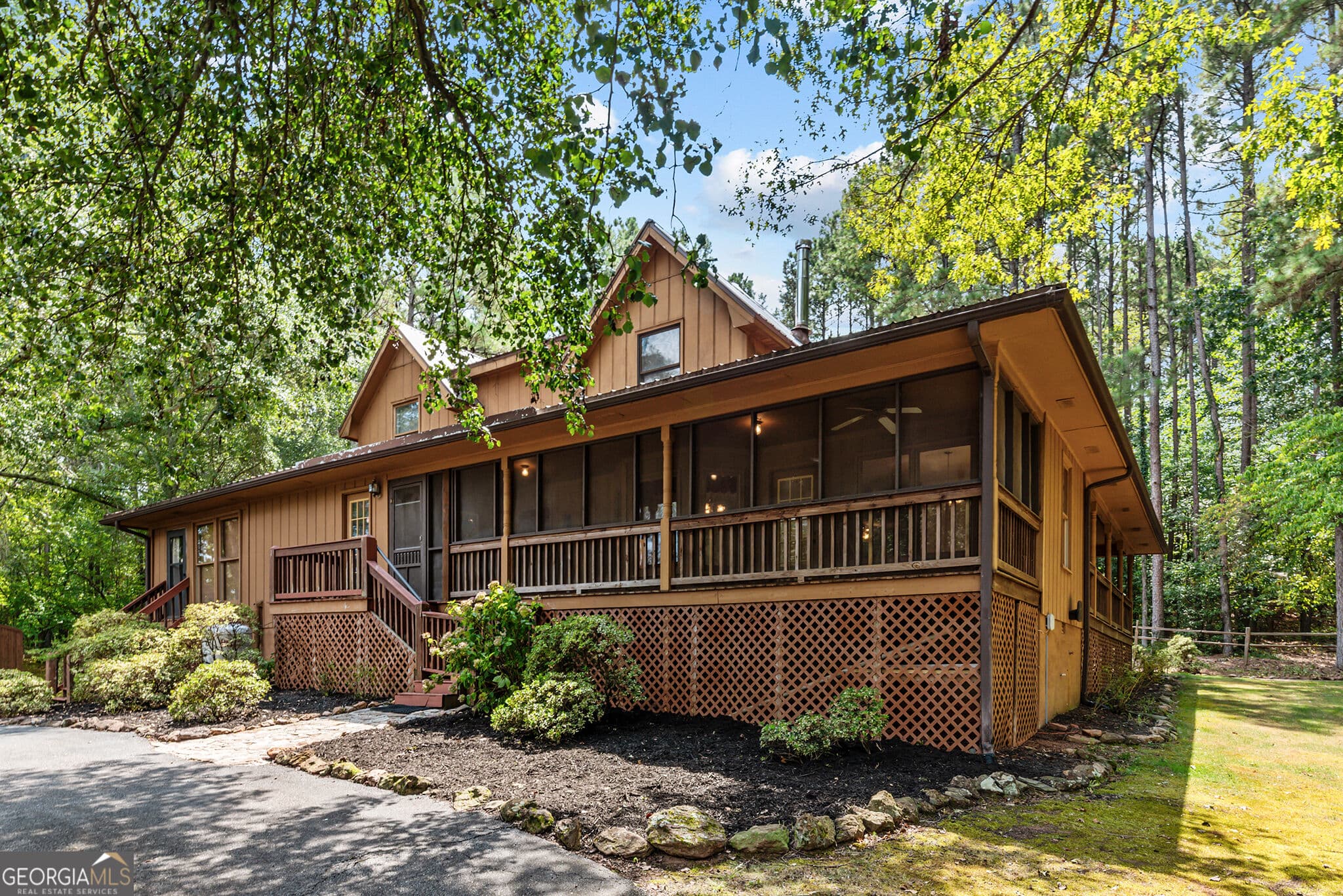 4 bedroom, 3.5 bathroom, 2,958 sq ft single family residence for sale at 499 Double Branch Road, Danielsville, GA 30633 — photo 2