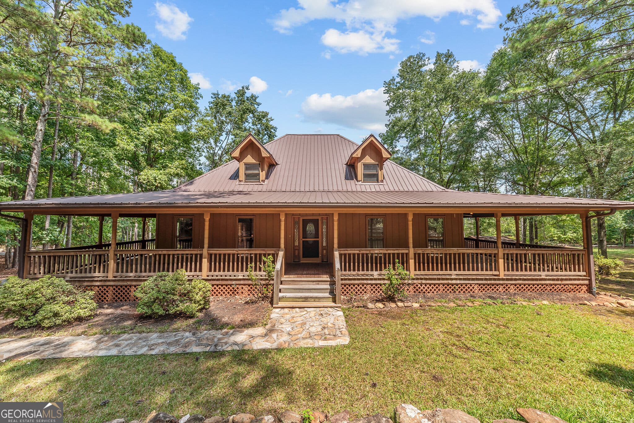 4 bedroom, 3.5 bathroom, 2,958 sq ft single family residence for sale at 499 Double Branch Road, Danielsville, GA 30633