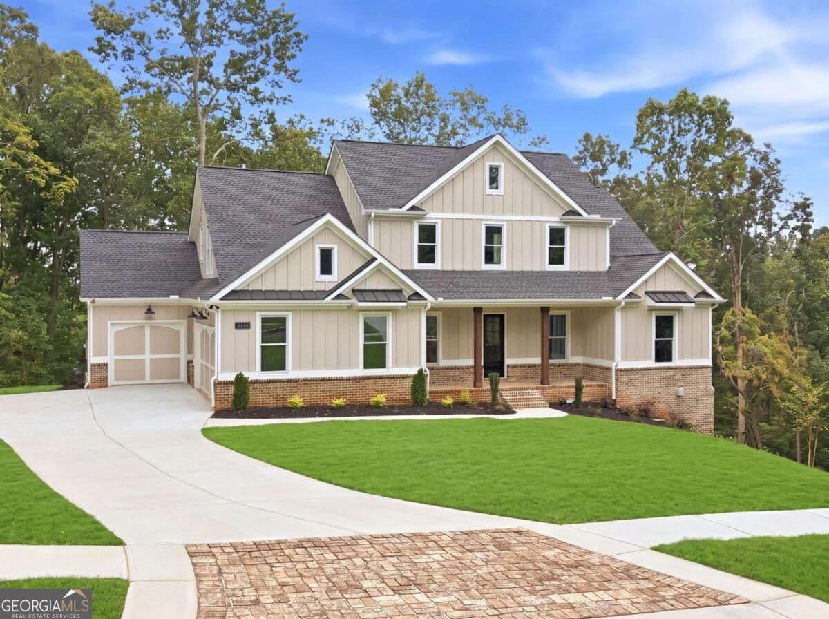 4 bedroom, 3.5 bathroom, 3,029 sq ft single family residence for sale at 6793 Winding Canyon Road, Flowery Branch, GA 30542