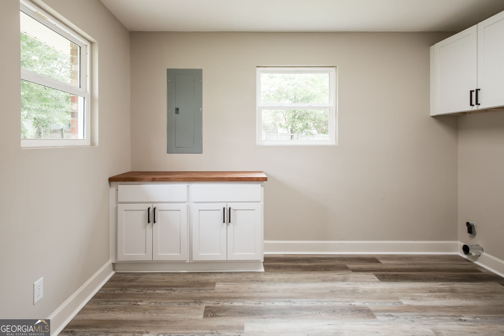 3 bedroom, 2 bathroom, 1,963 sq ft single family residence for sale at 2608 Winchester Road, Waycross, GA 31501 — photo 5