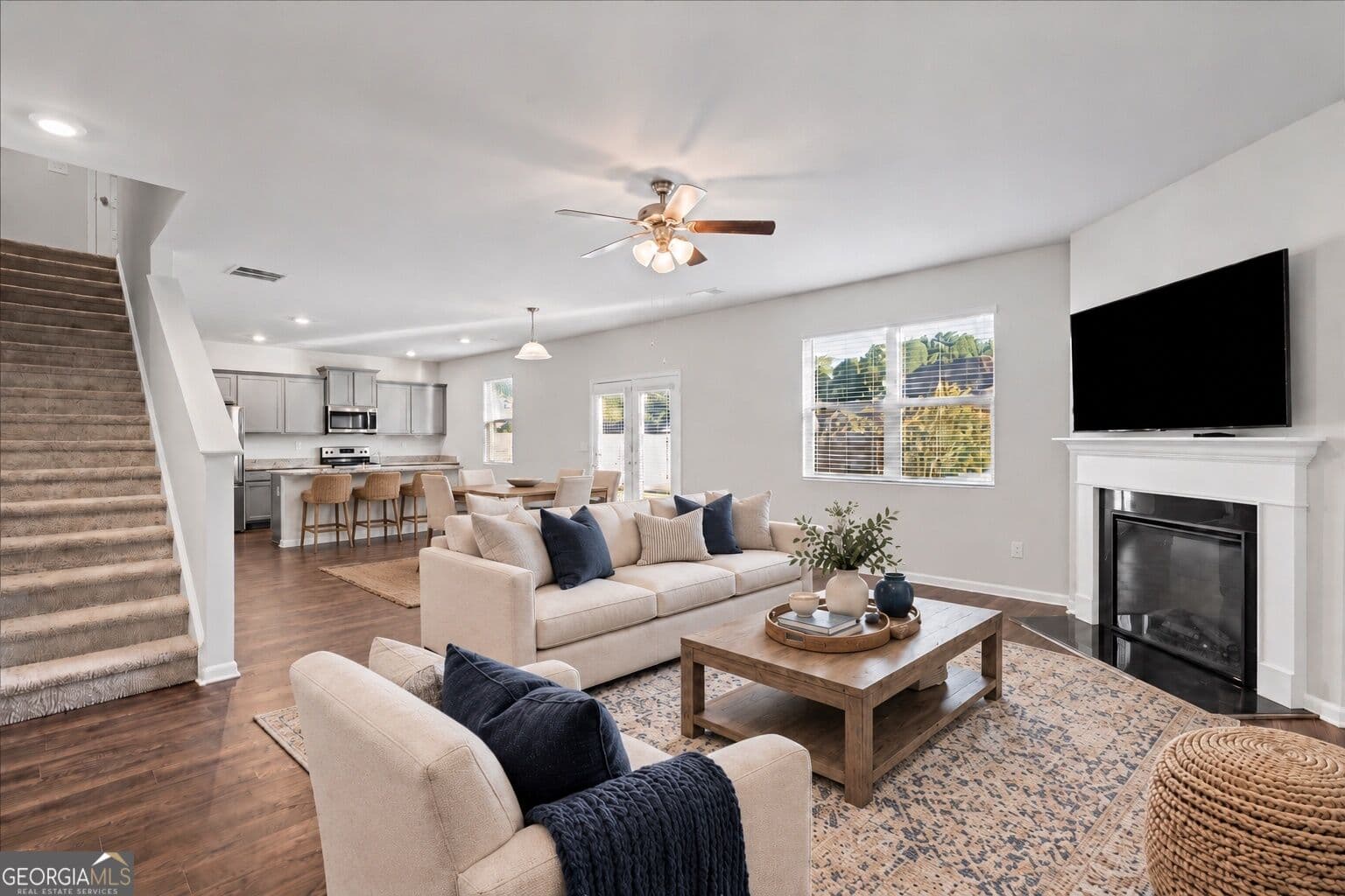 4 bedroom, 2.5 bathroom, 2,274 sq ft single family residence for sale at 613 Sturbridge Court, Mcdonough, GA 30253 — photo 2