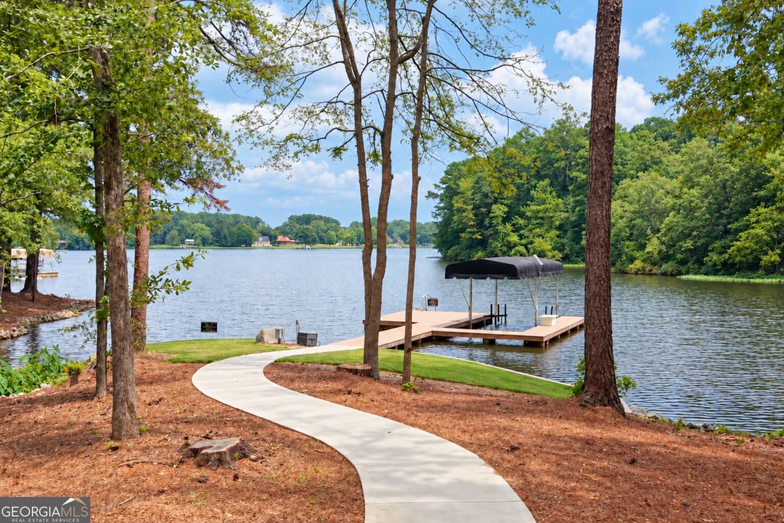 5 bedroom, 4.5 bathroom, 3,640 sq ft single family residence for sale at 1731 Blue Springs Road, Buckhead, GA 30625 — photo 10
