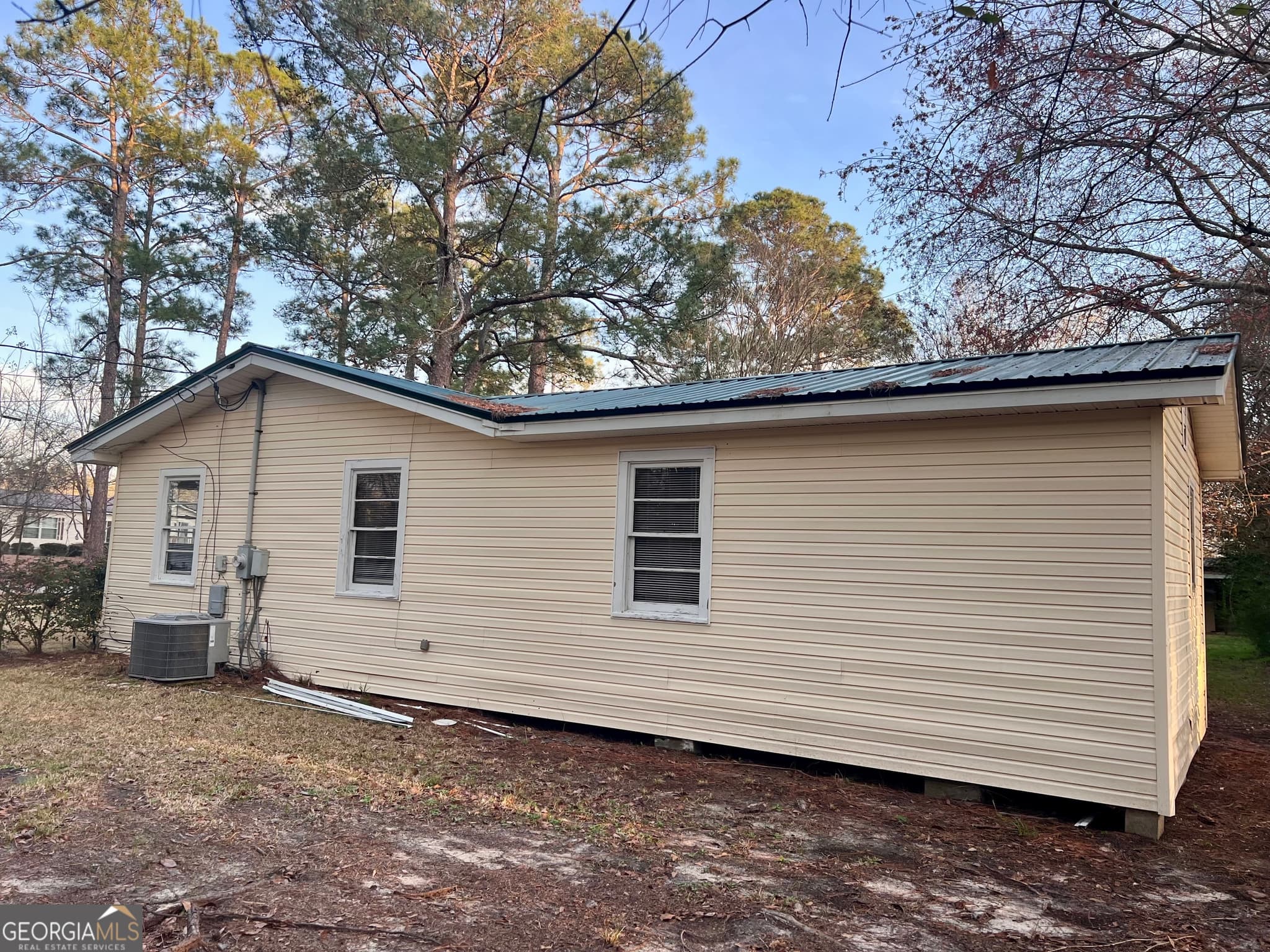 3 bedroom, 2 bathroom, 1,420 sq ft single family residence for sale at 150 Wp Lowery Road, Eastman, GA 31023 — photo 5