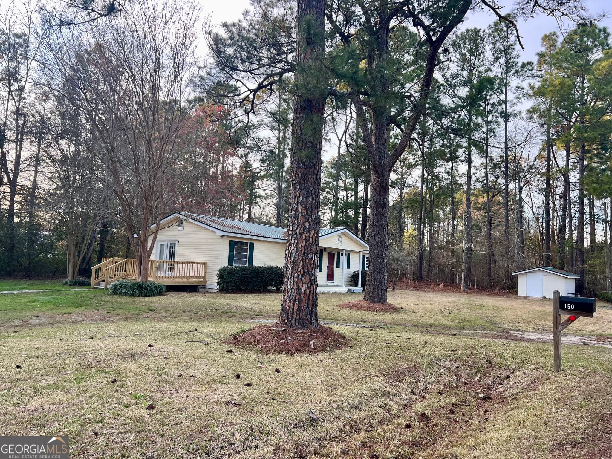 3 bedroom, 2 bathroom, 1,420 sq ft single family residence for sale at 150 Wp Lowery Road, Eastman, GA 31023 — photo 4