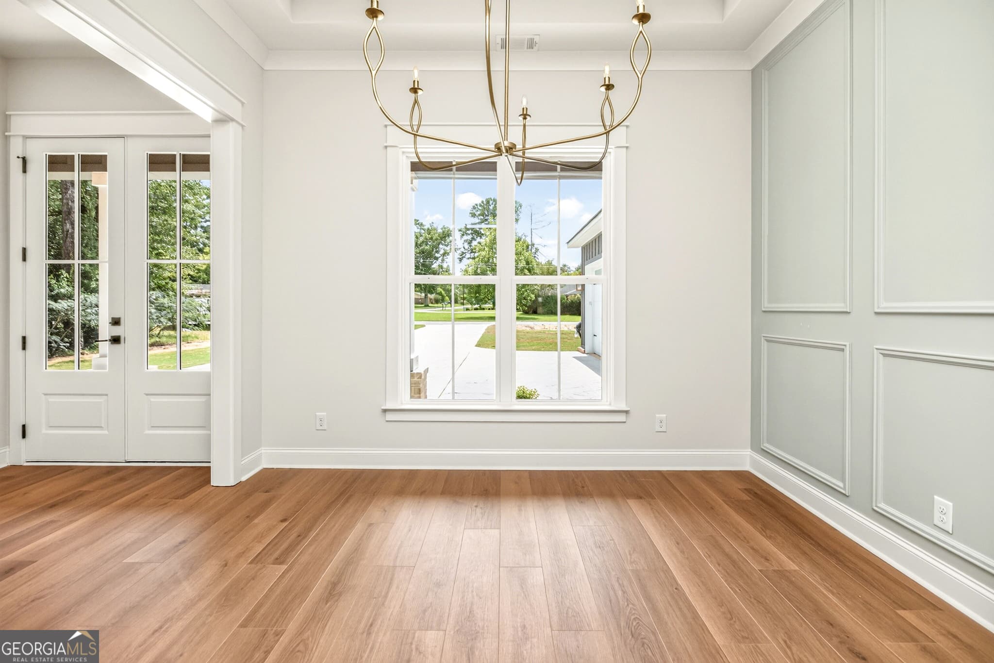 4 bedroom, 2.5 bathroom, 2,100 sq ft single family residence for sale at 1004 Country Club Road, Perry, GA 31069 — photo 8